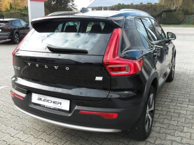 Volvo XC40 T4