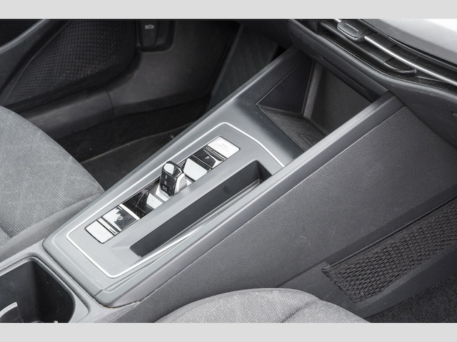 Volkswagen Golf 1.5 eTSI DSG Golf VIII Life