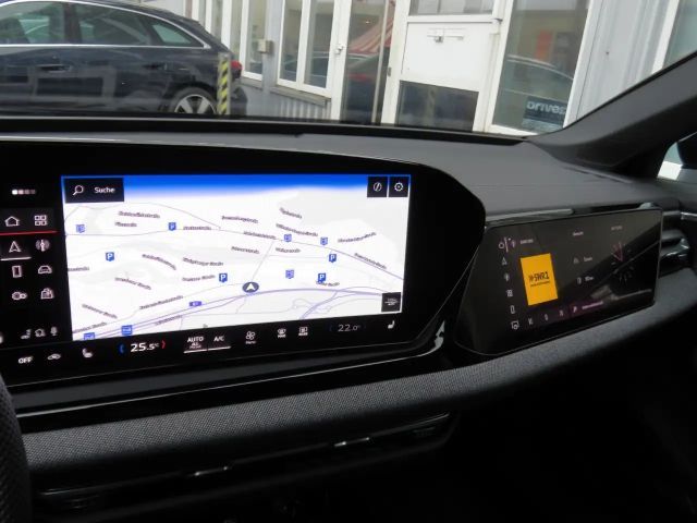 Audi A6 S-Line S-Tronic Sedan