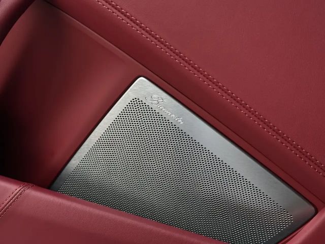 Porsche 992 4 Cabrio GTS Targa