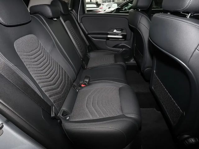 Mercedes-Benz B 200 Progressive