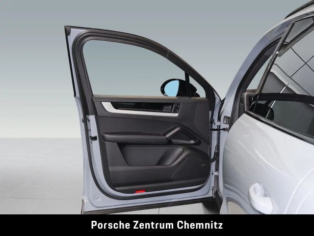 Porsche Cayenne E-Hybrid S