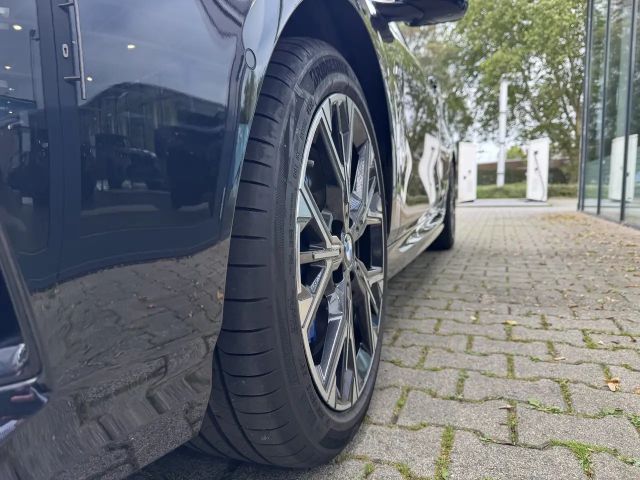 BMW 135 Sedan xDrive