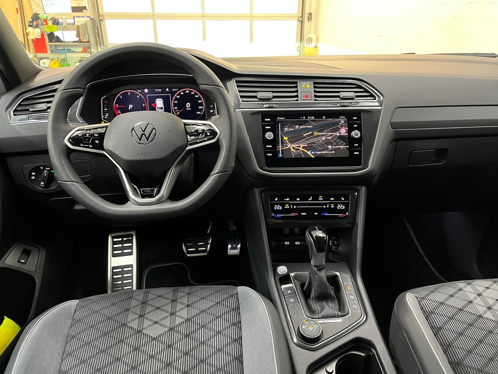 Volkswagen Tiguan 2.0 TDI Allspace DSG R-Line Style