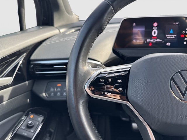 Volkswagen ID.5 AHK AREA VIEW MATRIX WÄRMEPUMPE LED NAVI ALU