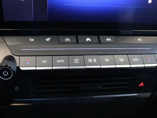 Opel Astra 1.2 Turbo Business Elegance