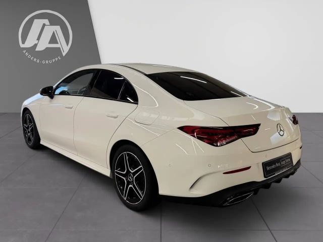 Mercedes-Benz CLA 200 AMG Line Coupé