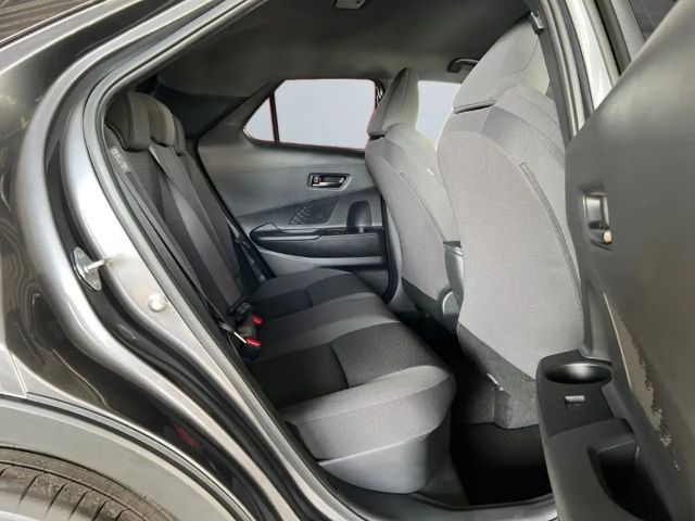 Toyota C-HR Hybride Team D