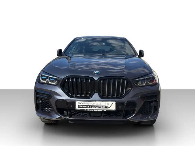 BMW X6 M50i