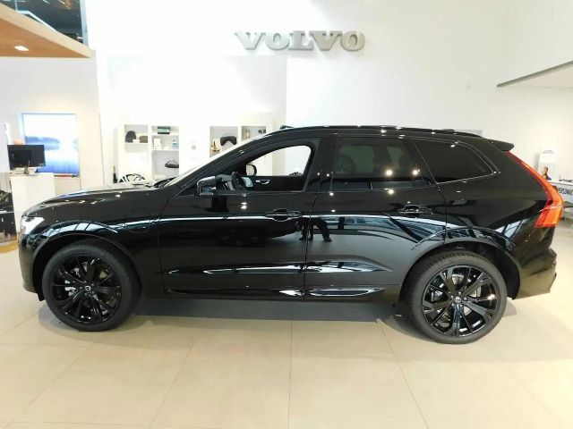 Volvo XC60 AWD Plus T8