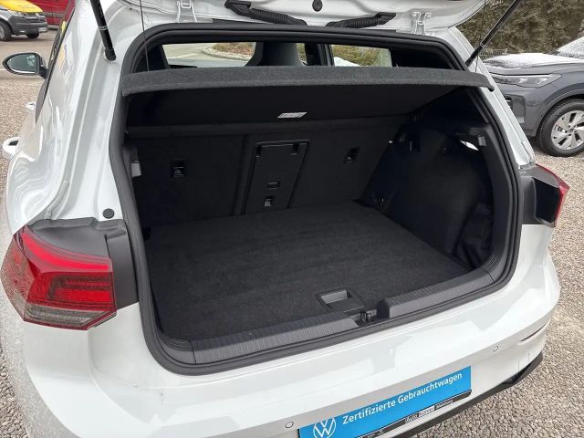 Volkswagen Golf DSG R-Line