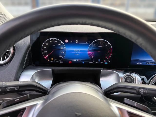 Mercedes-Benz GLB 180 GLB 180 d