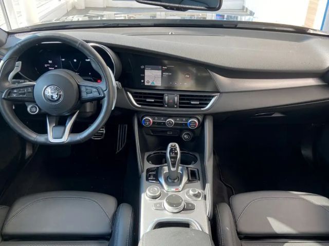 Alfa Romeo Giulia Q4 Veloce