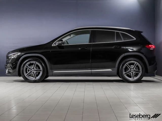 Mercedes-Benz GLA 180 AMG Line