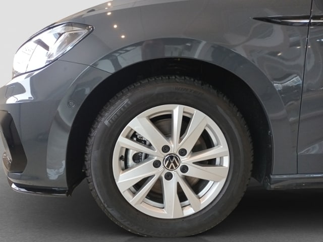 Volkswagen Touran 1,5 TSI 7-SITZER*STANDHZG*AHK*NAV*RFK* KLIMA LED ALU