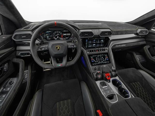 Lamborghini Urus Performante