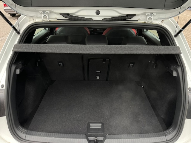 Volkswagen Golf DSG GTI