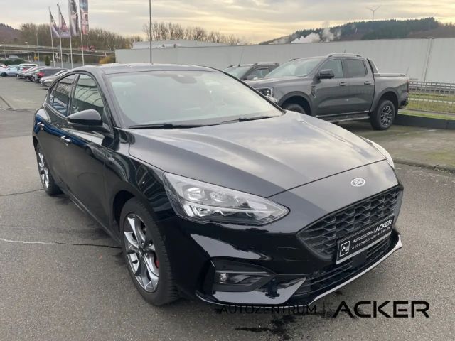 Ford Focus EcoBoost ST Line