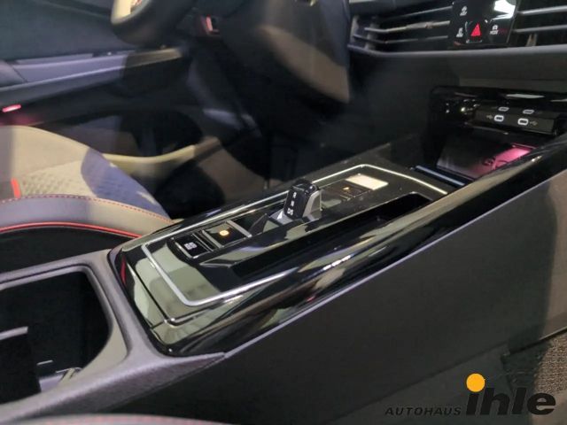 Volkswagen Golf DSG GTI Golf VIII Style