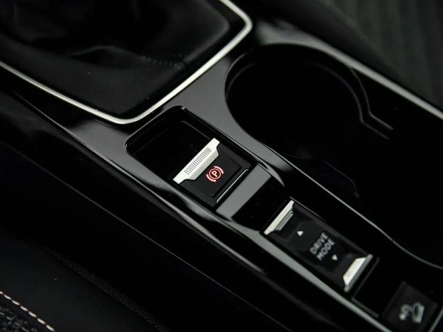 Peugeot 2008 100 PK MT6 | 360° Camera | Dodehoekdet. | Navi ...