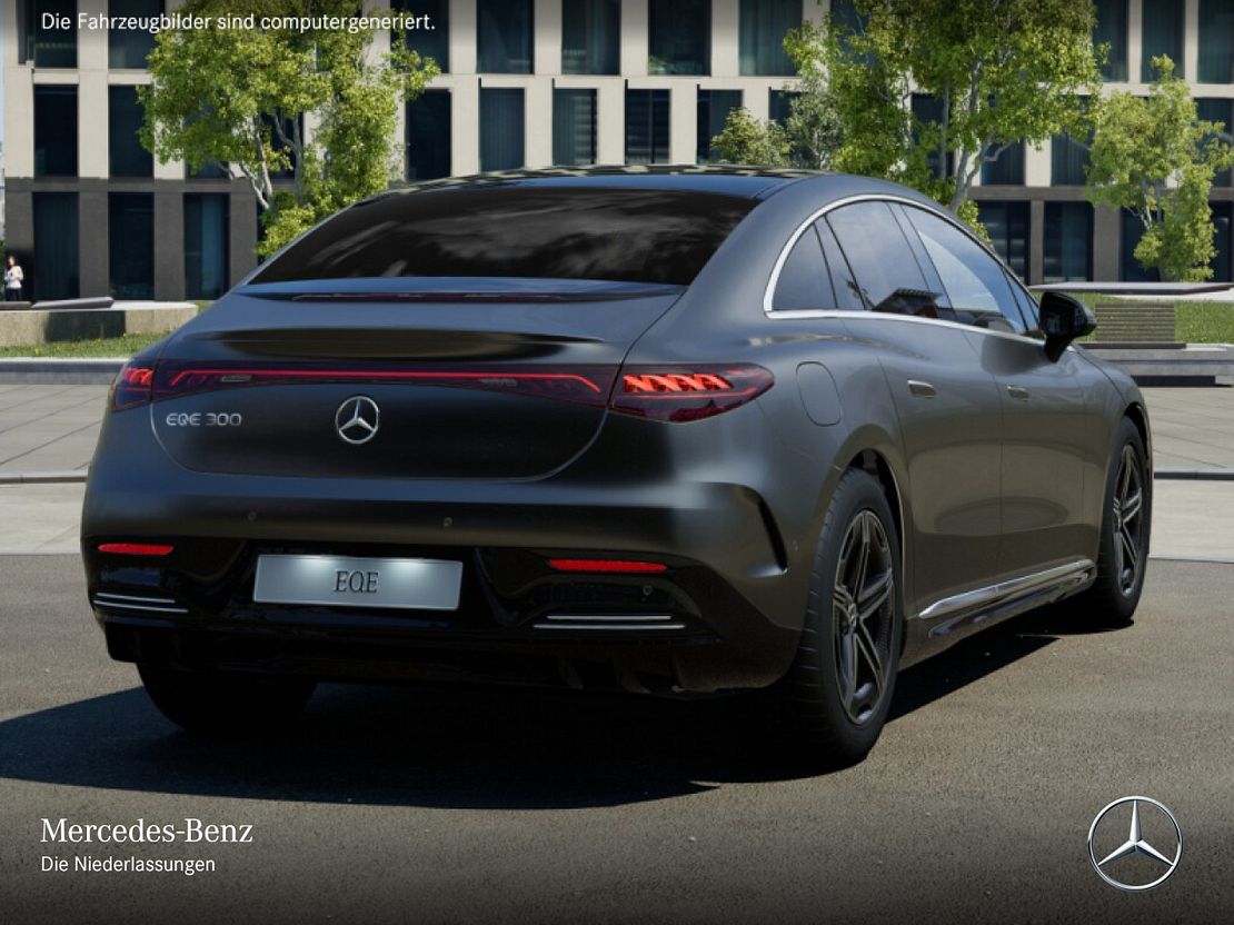 Mercedes-Benz EQE 300 Sedan