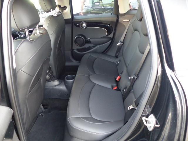 MINI Cooper 1.5 Classic