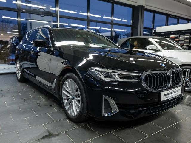 BMW 520 520d Luxury Line Touring