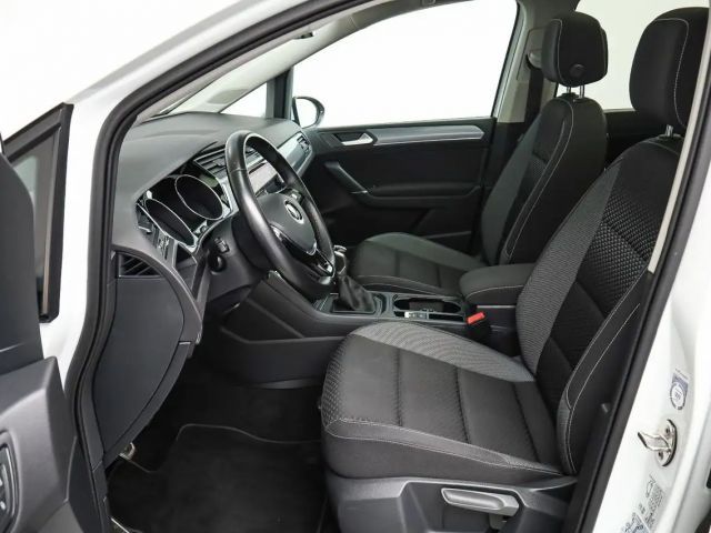 Volkswagen Touran 1.5 TSI Comfortline