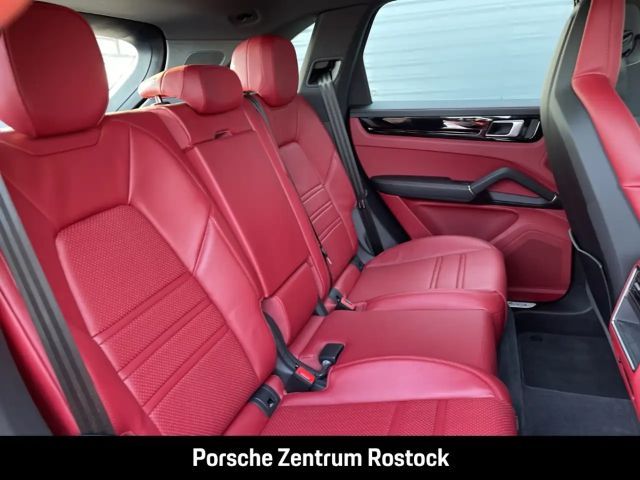 Porsche Cayenne Standheizung Surround-View Luftfederung