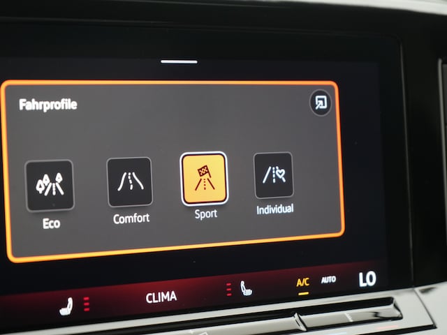 Volkswagen Multivan Lang T7