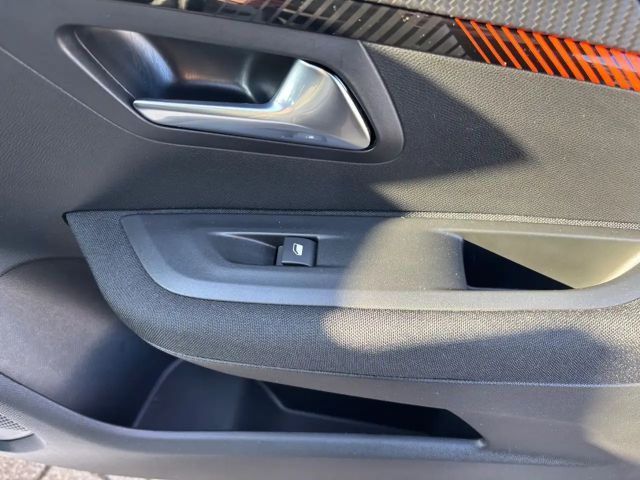 Peugeot 208 Active Pack