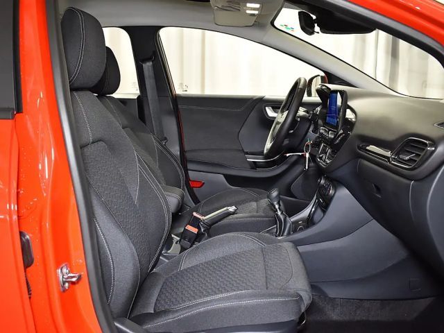 Ford Puma EcoBoost Titanium