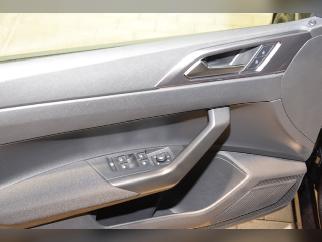 Volkswagen Polo DSG IQ.Drive