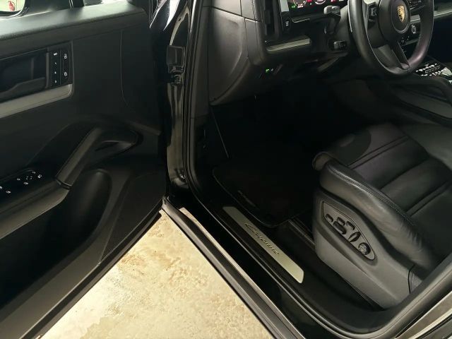 Porsche Cayenne Coupé E-Hybrid