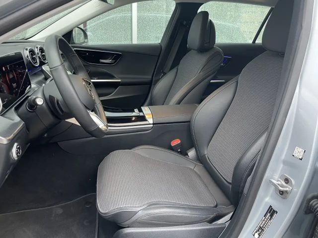 Mercedes-Benz C 180 AVANTGARDE Estate