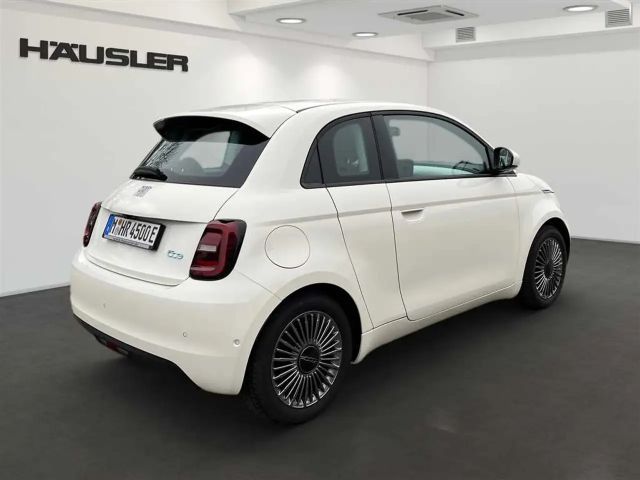 Fiat 500e 3+1 118PS Sitzheizung PDC Klimaautomatik