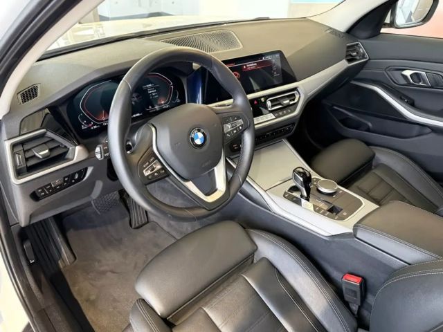 BMW 320 320d Touring