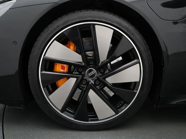 Audi RS e-tron GT Quattro