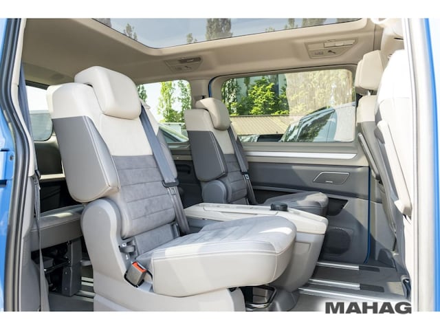 Volkswagen Multivan Life T7