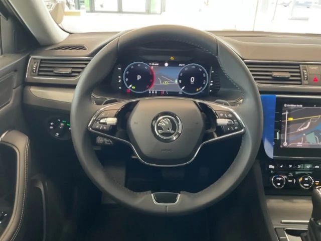 Skoda Superb 2.0 TDI Combi Style Style