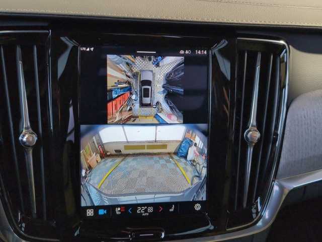 Volvo V90 AWD Recharge T8