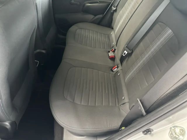 Hyundai i10 1.2 Trend