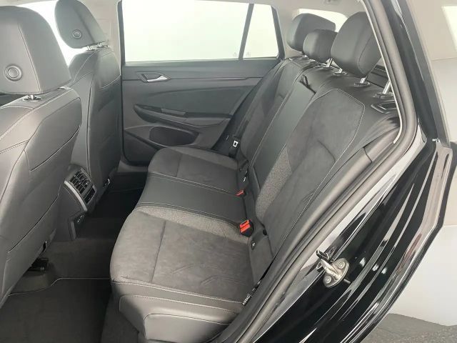 Volkswagen Golf Business DSG Variant