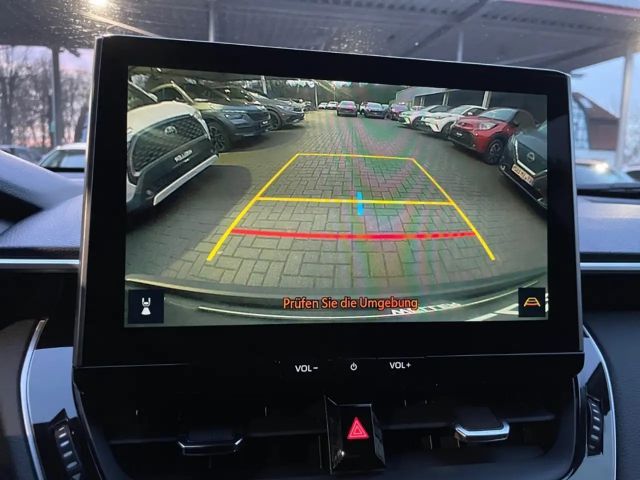 Toyota Corolla Cross Hybride Team D