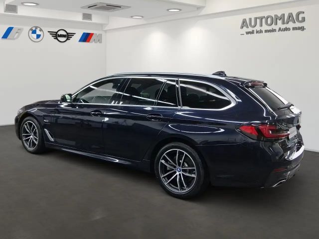 BMW 530 530e M-Sport xDrive