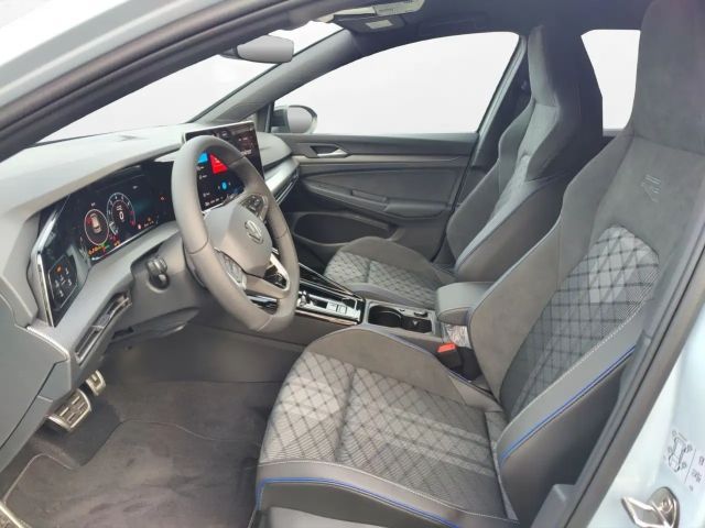 Volkswagen Golf IQ.Drive R-Line