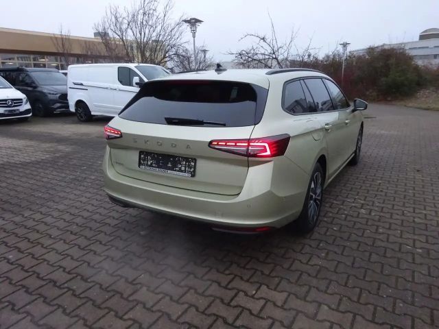 Skoda Superb Combi Selection