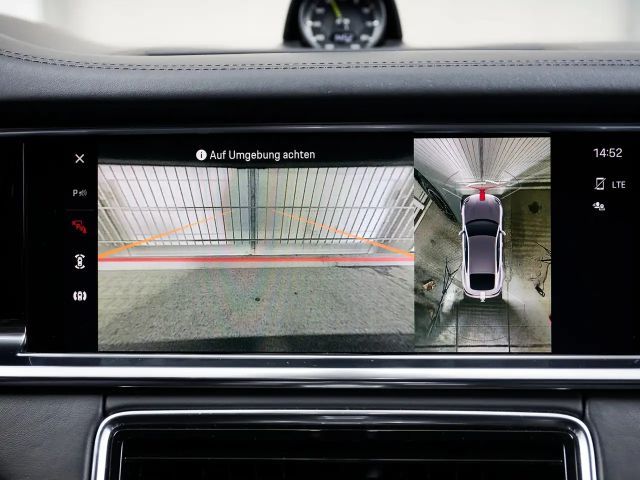 Porsche Panamera 4 E-Hybrid