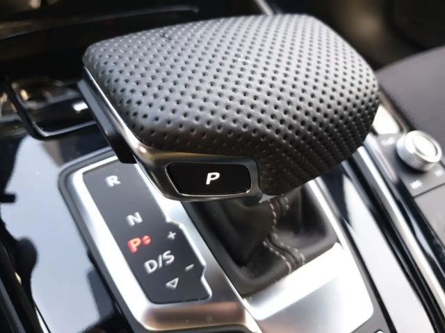 Audi A4 40 TFSI Quattro S-Line