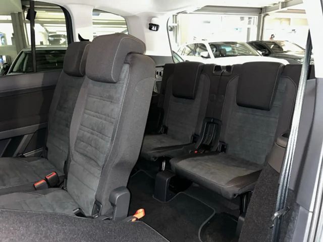 Volkswagen Touran 1.5 TSI Comfortline DSG